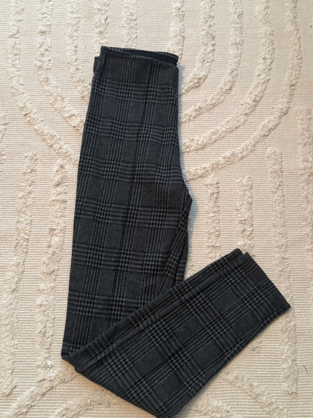 Tahari Black and Grey Plaid Jegging Dress Pants